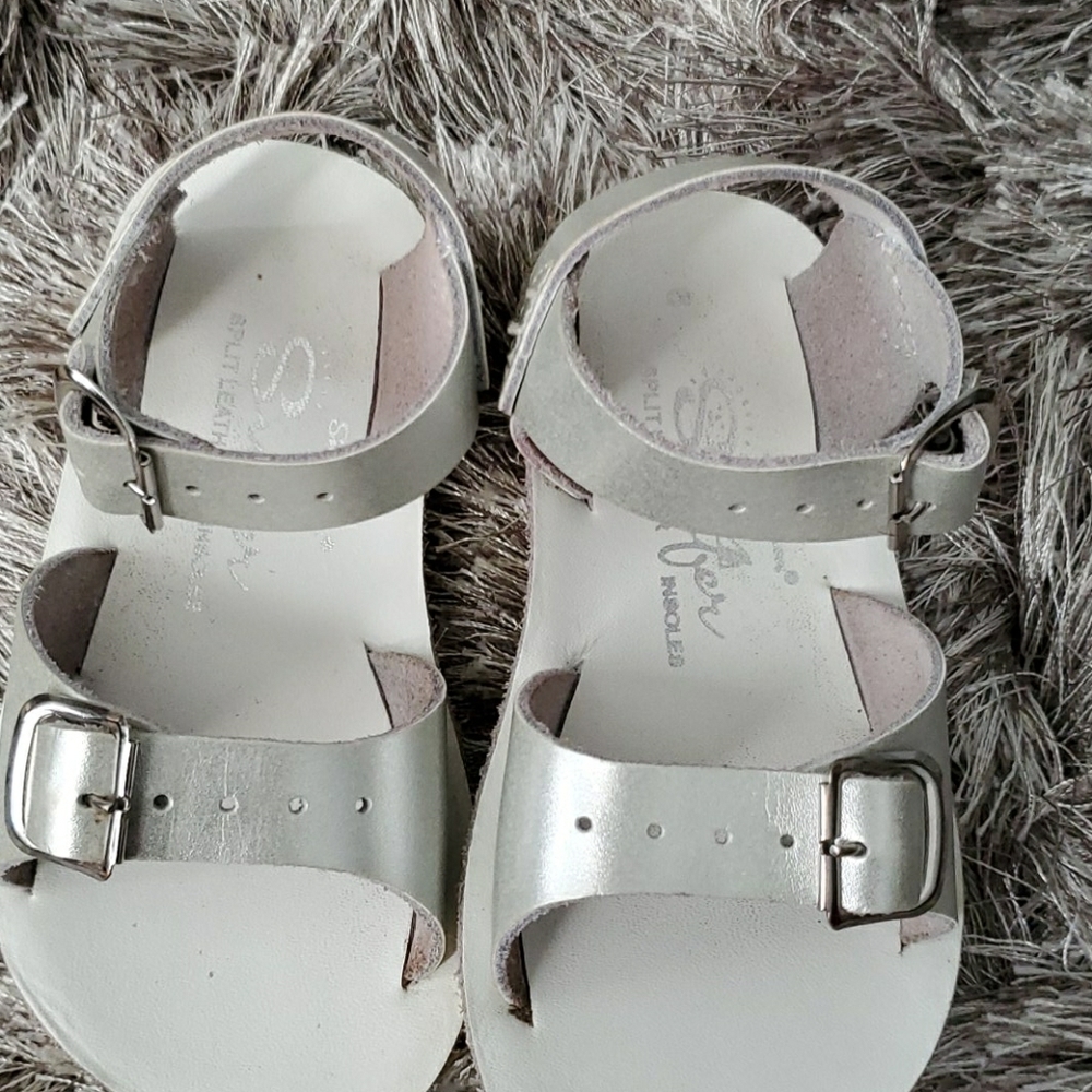 Silver Brand sandles for toddlers 👧